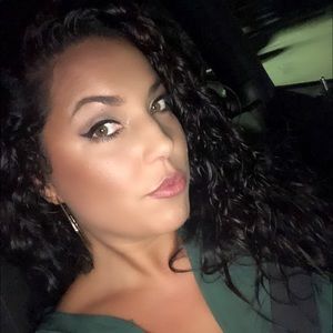 Meet your Posher, Marta